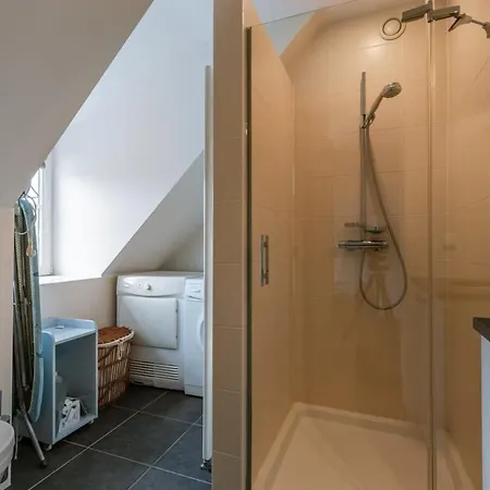 Spacious With Magnificent View Of